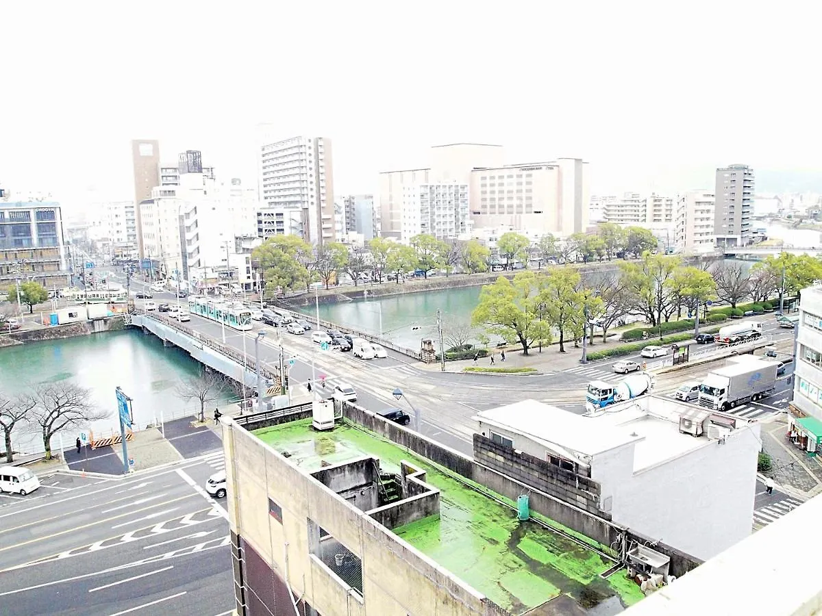 Apartment Cocostay Matoba: Modern Comfort Near Hiroshima Station Japan